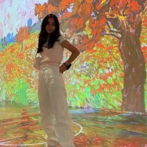 Meet your Posher, Christina